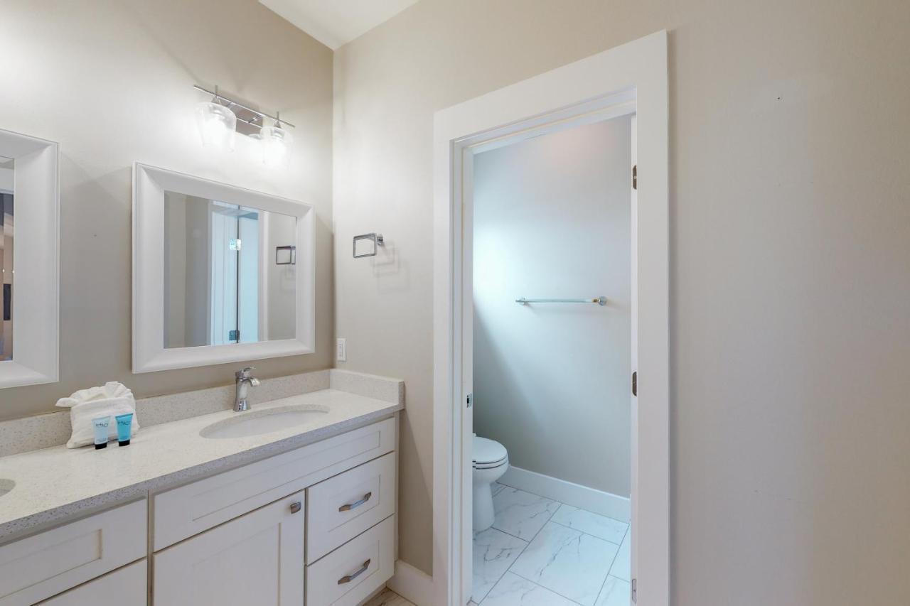 Coastal Castaway Villa Panama City Beach Exterior photo